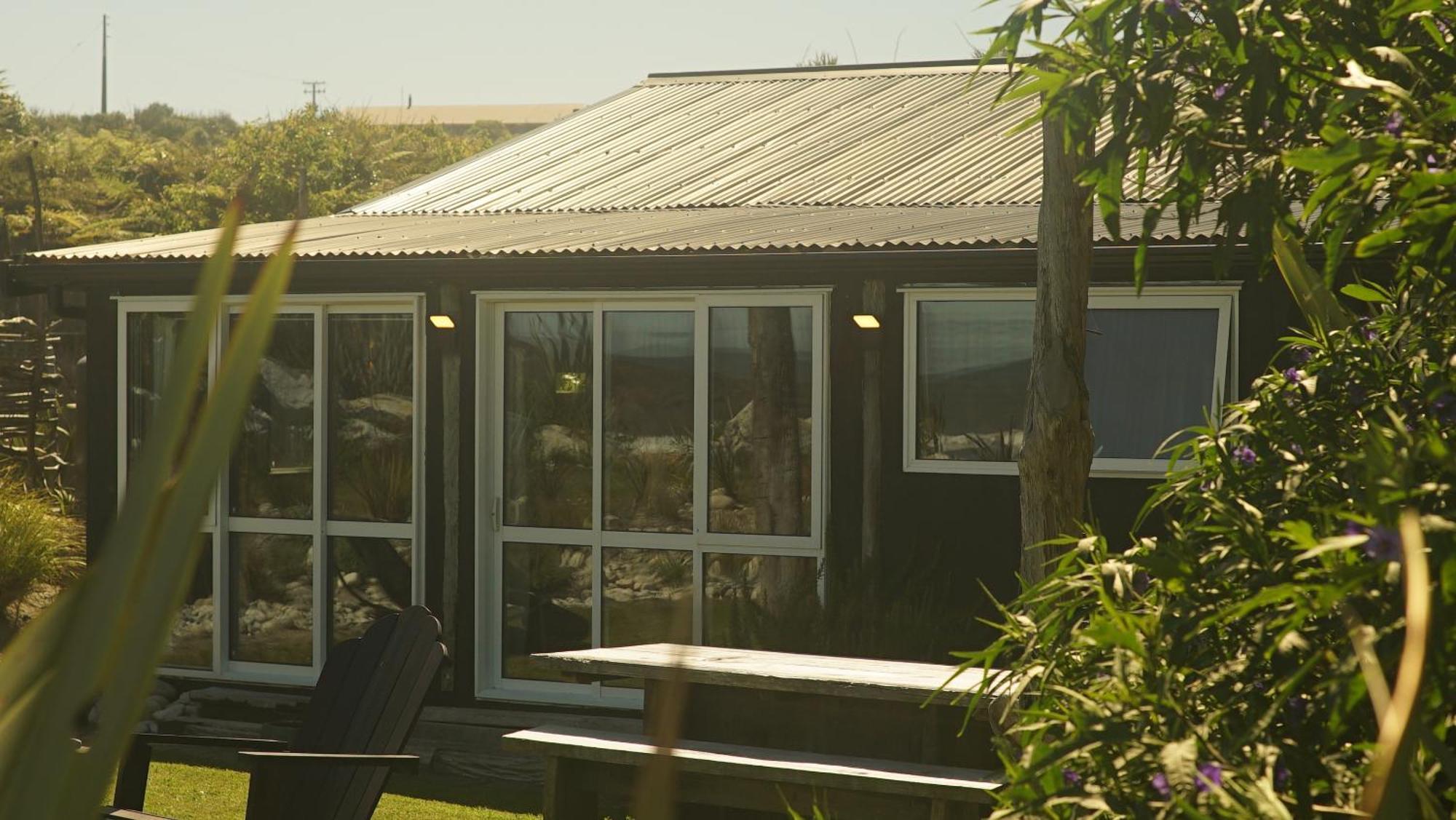 Rustic Beachfront Cottage Charleston ภายนอก รูปภาพ